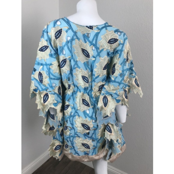 SAKARA Bola Tito Top Floral Blue beach Coverup - Picture 3 of 7